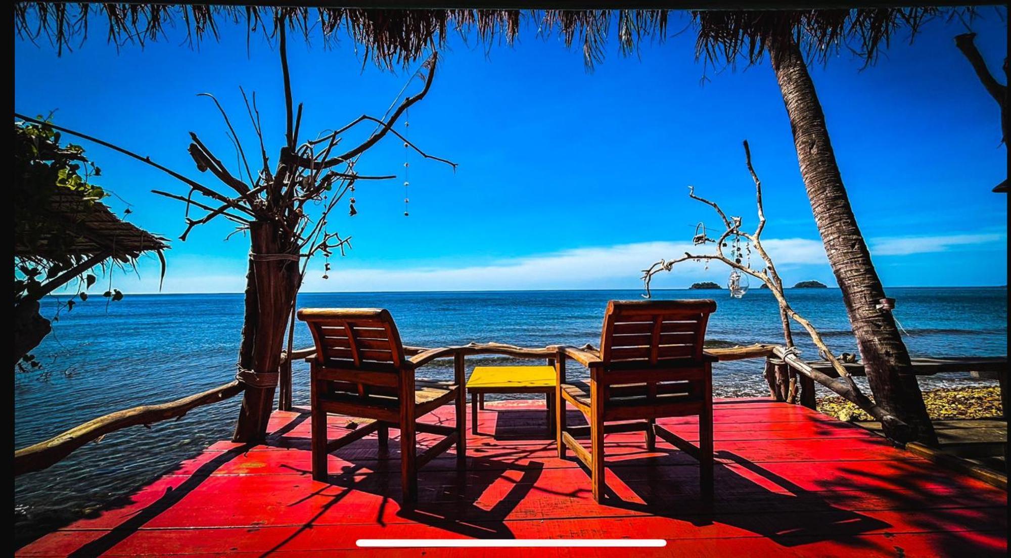 Tchin Tchin Guesthouse チャン島 エクステリア 写真